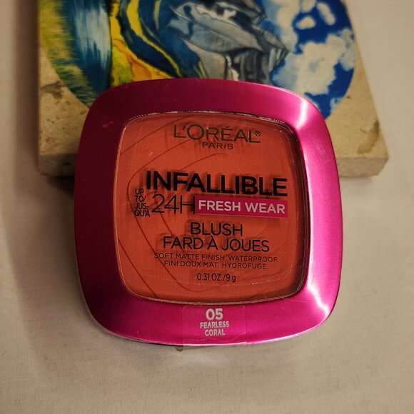 L'Oreal Infallible Up to 24H Fresh Wear Soft Matte Blush - #05 Fearless Coral - Picture 3 of 6